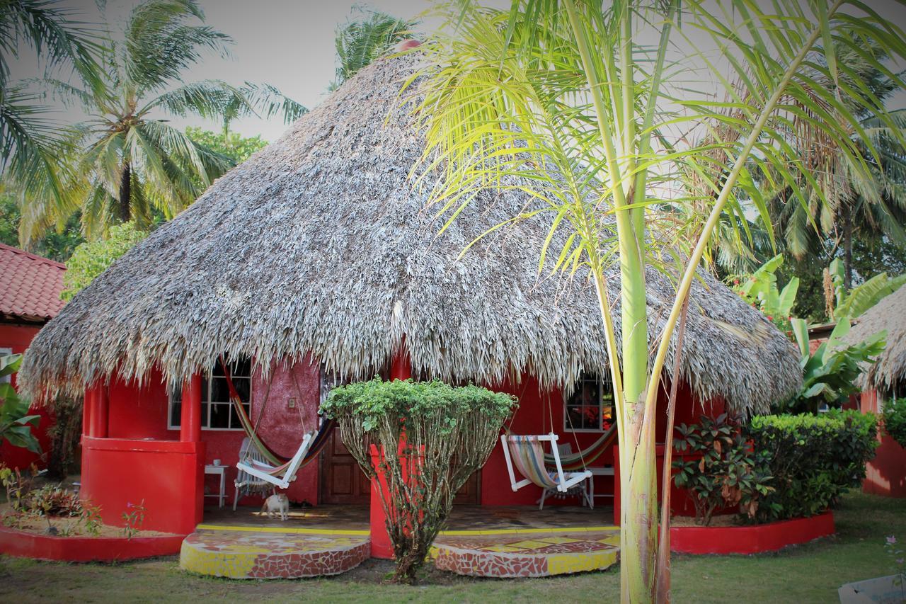 Paraiso Beach Hotel Brig Bay Esterno foto